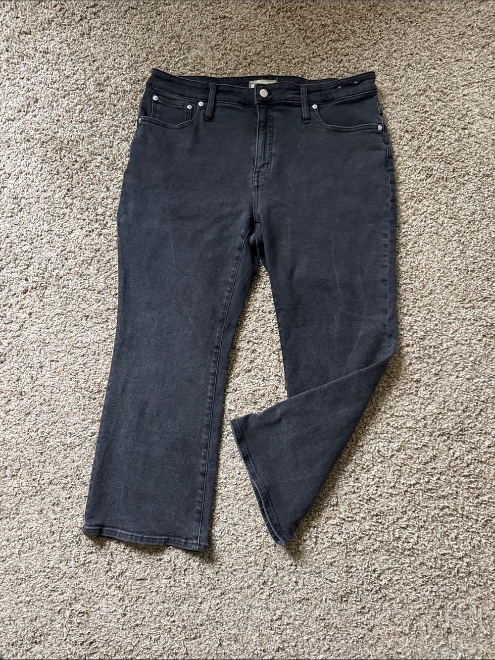 Madewell The Curvy Kick Out Black Wide-Leg Cropped Jeans